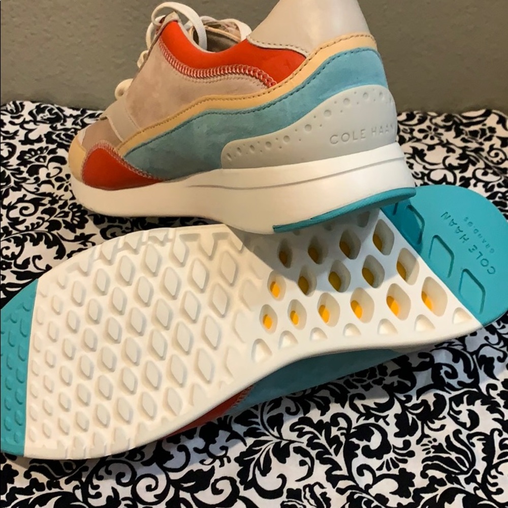 GrandPrø Downtown Sneaker - Picture 2 of 4